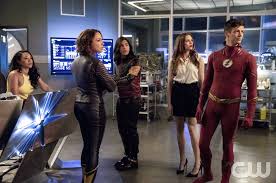 Theflash 5x02 Blocked Iris Nora Cisco Caitlin And Barry The Flash Season The Flash Cisco The Flash