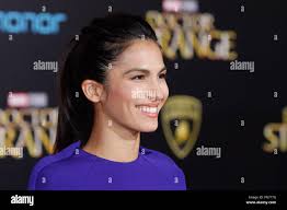 Yung hi-res stock photography and images