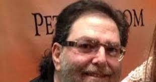 Scott Gladstone's Instagram, Twitter & Facebook