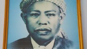 Baginya, bisnis trading sama dengan pertukaran emas atau perak yang dikenal dengan istilah sharf dalam ilmu fiqh. Jejak Ulama 12 Kh Djunaid Sulaiman 1921 1996 Celebesmedia