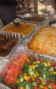 From roosevelt moving thanksgiving to macy's first parade featuring real animals. Cardi B Apologies For Hosting A 40 Person Thanksgiving Dinner After Being Called Out On Twitter Australiannewsreview