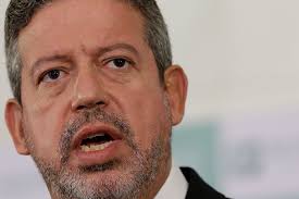 Ele é menos seguro porque precisa ser transportado. Qjf6du6gswwe9m