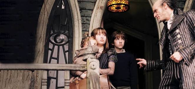 Lemony Snicket's A Series of Unfortunate Events_hook_04_16x9