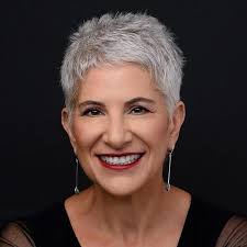 The Psychological Safety Playbook: Lead More Powerfully by Being More  Human: Helbig, Karolin, Norman, Minette: 9781774583098: Amazon.com: Books