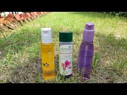 We've all had battles with frizz at some point, and to some degree we're all aware of how tough it is to fix. Top 3 Hair Serum For Frizzy Hair Hair Shiner Hair Booster Best Hair Serum In India Youtube