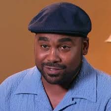 Beyoncés ex talar ut