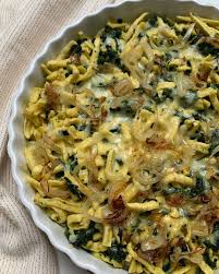 Gefallt 624 Mal 49 Kommentare Rezepte Fur Den Alltag Beatrice Kocht Auf Instagram Kasespatzle Spinat Auflauf Wo In 2020 Rezepte Spinat Kochen