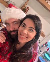 Merry Christmas from the Almeida-Dunns! 🌲🎅🧑‍🎄🎁