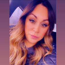 can't wait to go tubing & eat a dorito turkey sandwich out of a ziploc bag 