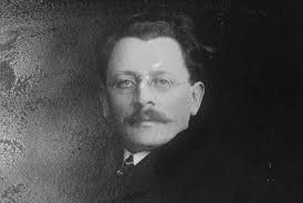 The Forward Building: From Labor Citadel to Luxury Condos