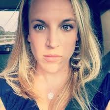 Ashley Maclin's Instagram, Twitter & Facebook