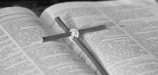 Es handelt sich dabei um den letzten freitag unmittelbar vor ostern, wobei sein datum je nach kalenderjahr variiert und nicht fest ist. Osterwoche Grundonnerstag Karfreitag Ostersamstag Ostersonntag Ostern An Karfreitag Gedenken Die Christen Dem Leiden Un Palmsonntag Grundonnerstag Karfreitag