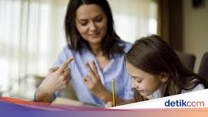 Menganalisis konsep dan susunan (struktur) konsep yang digunakan pada suatu bidang; Inilah Hadits Hadits Tentang Menuntut Ilmu Itu Wajib
