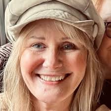 Debra Simms (debsimms09@)