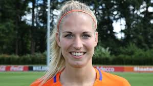 Jul 01, 2021 · voor het nu al bekritiseerde engelenpad, een wandelroute van de zwolse binnenstad naar de ijssel, zet de gemeente 7,5 miljoen euro opzij. Speelster Jackie Groenen Met Oranje Leeuwinnen Mee Naar Zwitserland Haaglanden Voetbal