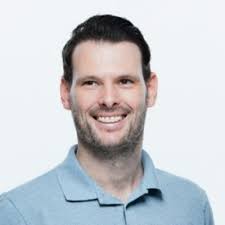 Great to see Kathryn Purves Lynne Westbrook and Dave Nabb flying the Aztec  flag at this year's NY PEI Private Funds Forum 🇺🇸