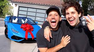 Dobrik told forbes, i met liza koshy around that time and she was filming a vlog and i really liked that it was a small camera and you could just record your whole day. Youtuber David Dobrik Gifts His Friend A Brand New Lamborghini Huracan
