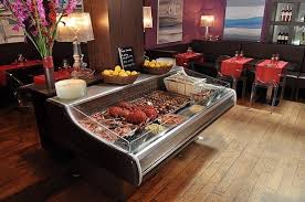 Le Buffet De Fruits De Mer Photo De Cafe Foutu Benodet Tripadvisor