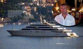 Jeff bezos' net worth is currently estimated at $113.7 billion by forbes. Everything We Know About Jeff Bezos Superyacht 2oceansvibe News South African And International News