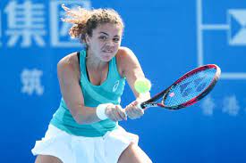 She was born to an italian father and to a mother of ghanaian and polish descent. Live Tennis On Twitter Coming Up Italian Jasmine Paolini Targets The Big Scalp Of Top 20 Star Daria Kasatkina When They Meet In The Opening Round In Prague Read More Https T Co Klupuvrwk8 Https T Co 2mxxnx5ony