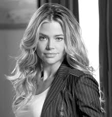 Фото №18 дениз ричардс (denise richards) горячие фото. Denise Richards Interview I Couldn T Get Cast As The Girl Next Door Even Though That Was How I Always Saw Myself Smashing Interviews Magazine