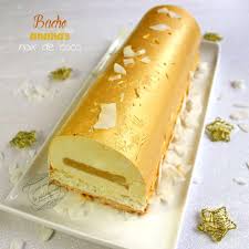 Buche De Noel Ananas Noix De Coco Buche De Noel Ananas Buche De Noel Recette Dessert Noel