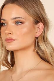 Danielle Farina's Instagram, Twitter & Facebook