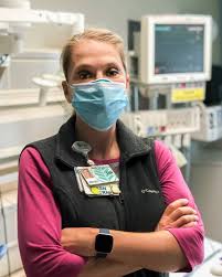 Health Care Hero Tiffany Pennington Cares For Icu Patients Charlotte Observer