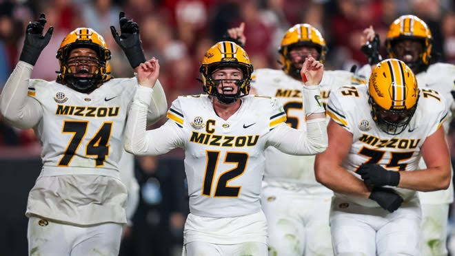 Here's who could win Missouri football's starting quarterback competition