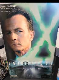 Agent John Doggett- Sideshow Figure