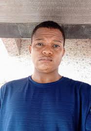 ______ should be Barcelona's starting goalkeeper 🧤🗳 🇵🇱 Szczesny 🇩🇪  Ter Stegen