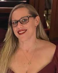 We have WINNERS!! Laura Mudd and McKenzie Reynolds have won the Kitchen  Aide stand mixer! Please message me your addresses! Thanks to all for  participating! Merry Christmas!