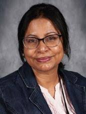 Jennifer Puetz's Instagram, Twitter & Facebook