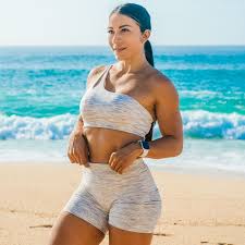 Ana Mojica Fitness - YouTube