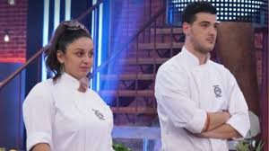 Watch masterchef anytime on fox now or hulu! A9rdnw59avtyxm