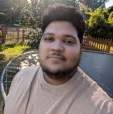 What is the best weapon to use against Slave Knight Gael?