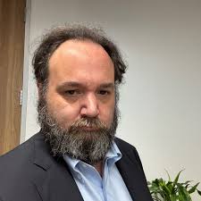 Lon Harris (@lonharris69)