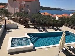 Ideal für familien, gruppen, paare. Ferienwohnungen Vila Dolac Ciovo Okrug Gornji Ferienwohnungen Kroatien
