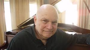 Bruce Katt's Instagram, Twitter & Facebook