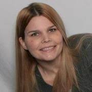 Stephanie Oster (lovesnic1)