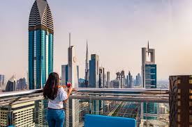 Dubai is a dream place for all the party lovers. Ultimate Guide To The Best Dubai Rooftop Bars Winter 2020 21 Dubai Travel Planner