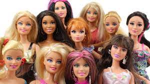 18 Berühmte Frauen Werden Zu Barbiepuppen