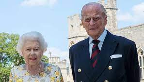 Le prince philip, duc d'édimbourg, né le 10 juin 1921 à mon repos, était un prince britannique. Happy Birthday Philip Le Duc D Edimbourg Celebre Ses 99 Ans Avec Un Portrait Officiel Immortalise Pendant La Pandemie Rtl People