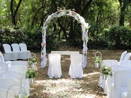 75 paris, seine et marne 77, essonne 91, hauts de seine 92, seine saint. Dans Ce Cadre Naturel Nous Avons Cree Une Ambiance Restant Dans La Simplicite Et La Nature Les Chaises Table Mariage Rose Et Blanc Table Mariage Rose Mariage