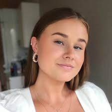 Stream Meow Meow Meow I'm A Cow by MollyJosefin