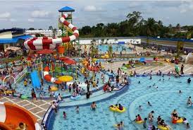 Harga tiket yang relatif murah juga menjadikannya menjadi tempat favorit keluarga. Siantar Water Park Salah Satu Pilihan Terbaik Di Akhir Pekan