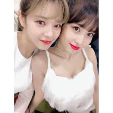 Check spelling or type a new query. Jeongmo Shipper Jeongyeon And Momo Cute Selfie Facebook