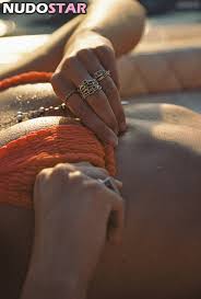 Alannah Walton Nude Leaks Photo 11 - NudoStar