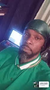 Anthony Cardinez's Instagram, Twitter & Facebook