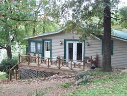 Accommodations at mammoth hot springs. Aktualisiert 2021 Semi Secluded Cabin On Bluff Overlooking Lake Hutte In Hot Springs Tripadvisor